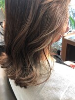 ヘアールーム グリン(Hair room GRin) くびレイヤーエモージュ