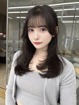 コア 銀座(COA) 黒髪/グレーベージュ/レイヤーロング/前髪パーマ/前髪カット銀座