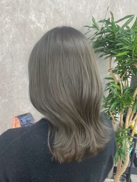 アルドーレ(Ardore) ブリーチなし/オリーブ/透明感カラー【小山田 繭】