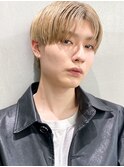 爽やかナチュラルパーマセンターパート清潔感デザインカラー