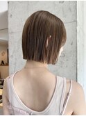 ボブ 切りっぱなし コンパクトボブ  韓国風　オリーブベージュ