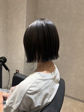 アオ 南浦和(ao.) 外はね/切りっぱなし/ボブ/ショートボブ