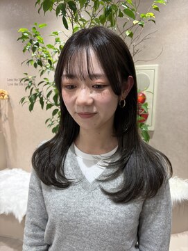 ジーニー 横浜(giinii) オリーブグレー/レイヤーカット/ウルフヘア小顔暗めカラー黒髪