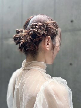 ラーヴァ(raaba.) ヘアセット結婚式お呼ばれアップスタイル