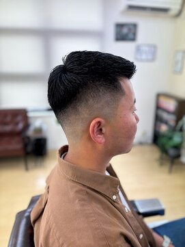 ハングアウト(Hangout) スキンフェード