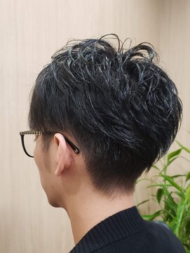 もとつぐ(一胤) 刈り上げツーブロックstyle