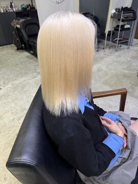 ストゥー(StueW.) トリプルカラー4/ブロンドカラー