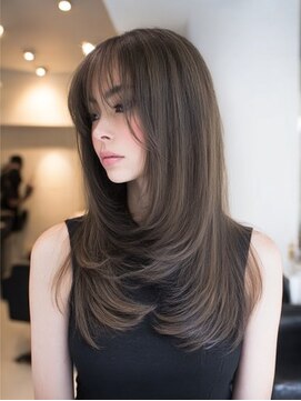 ダル 渋谷/表参道(DAL.) ハッシュカットバタフライカットダークブラウンカーテンバング