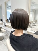 ラミ(L'ami) 《吉田光ノ丞》グレージュ/ぱつっとボブ