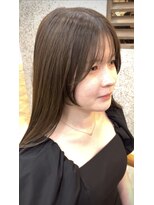 オーストヘアーフィガロ 本通り店(Aust hair Figaro) ロング ブリーチ無しのカーキグレー