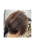 ショートボブ