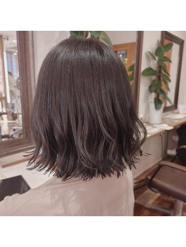 グッドネイバーズ 新松戸(GOOD NEIGHBORS shin-matsudo) 切りっぱなしボブをふわふわにしたグレージュ