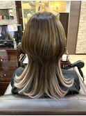 ロングウルフにインナーホワイトベージュカラー！【池袋/大村】