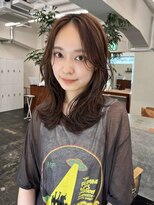 ガーランドギンザ(Garland Ginza)&nbsp;外はねくびれミディアムグレージュカラーレイヤーカット