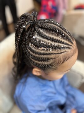 ダイアナ(DIANA) デザインコーンロウ　キッズ