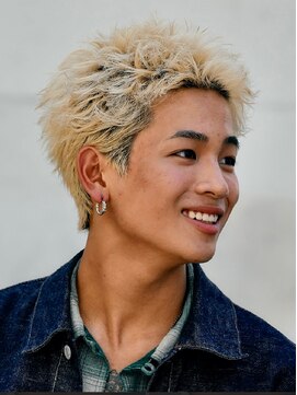 フィフス 天神大名(fifth) 福岡大名メンズパーマスパイキーショートスパイラルパーマ30代