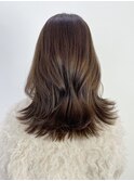くびれヘア外ハネボブ顔周りレイヤーロング_ba541331