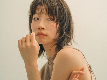 ユッカ 梅田(YUCCA)の写真/顔まわりにさりげない後毛で小顔魅せ◎抜け感×似合わせデザインあなたらしさを引き立てる［梅田/大阪］