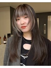 ジーレ(jiire) インナーカラー×フェイスレイヤー