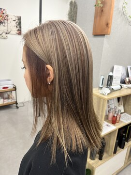 アルトス 浦和(ARTS) インナーWカラー浦和の美容室ARTS鈴木英治ハイライト上手