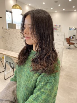 リリオ(Lilio) ウェーブパーマ