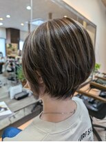 アルティスタ 新札幌駅前店(artista) 艶ショート