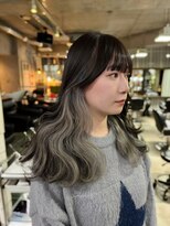 モモ(momo) 人気インナーカラー/イヤリングカラー/ホワイトベージュベージュ