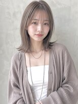 ソッカ(socca)&nbsp;くびれミディアムレイヤー