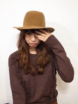ピープル(people) 〔people〕ブラウン×ハット ロングウエーブスタイル