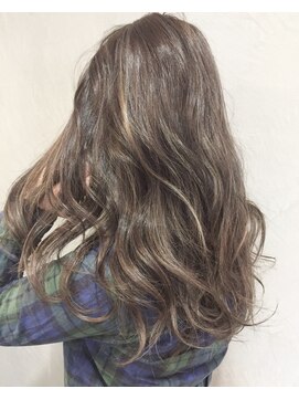 ロロネー 三国(Lolonois) 【Lolonois三国】ハイライトアッシュベージュ