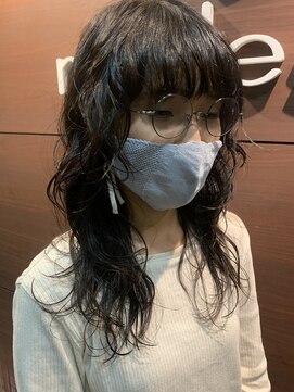 モデスト(modeste) レイヤーウルフヘア