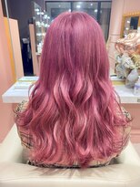 シェリエ(Cherie)&nbsp;ストロベリーピンク/ローズピンク/ピンクヘア/ガーネットピンク