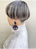30代40代大人可愛い刈り上げハンサムショートアンブレラカラー