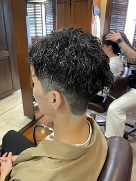 リットジェンツ 千葉(Lit Gents) カット&ツイストスパイラルパーマ【SHOHEI】