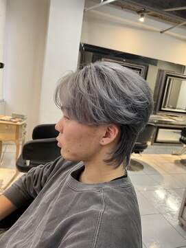 アイズ 海老名(AIZU) センターパートウルフ カルマパーマ ニュアンスパーマ