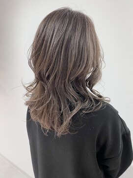 ベルム(Belme) 白髪ぼかしハイライトモンブランベージュ