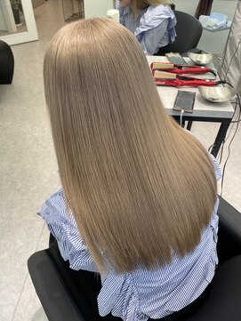 ペレ 渋谷(PELE) カール/セミディ/シアーカラー/姫カット/渋谷