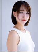 ぱっつん前髪フェイスレイヤーシンプルストレートウルフパーマ