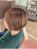 ショートボブ
