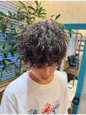 波巻きツイストスパイラル　刈り上げマッシュ