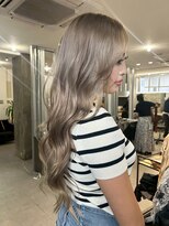 キング 梅田店(K!ng)&nbsp;縮毛矯正髪質改善レイヤーカットトリートメント心斎橋美容室