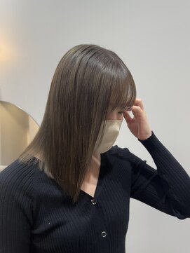 モク 立川(moc) 韓国風レイヤーカットブリーチダブルカラー前髪