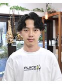 MEN’S HAIR/波巻きツイストスパイラル/リバースセンターパート
