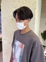 ジーナ 吉塚(Zina)&nbsp;ニュアンスパーマ×センターパート【福田】吉塚美容室 メンズ
