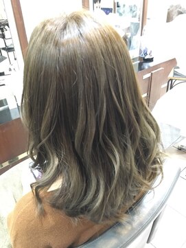 モードケイズ 阿倍野店(MODE K’s) オリーブベージュ