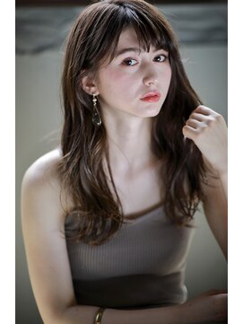 ラべリー 池袋(LOVELEY) グレージュ ひし形シルエット 切りっぱなしボブ エアリー