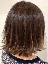 ネオリーブアオバ 高田馬場店(Neolive aoba)&nbsp;【高田馬場/aoba】外ハネボブ×グレージュ＋ハイライト