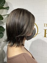 ラシル バイ レストプラス(racil by rest plus)&nbsp;外ハネ&カーキグレージュ！