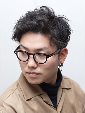 ヨシザワインク プレミアム 築地店(YOSHIZAWA Inc. PREMIUM) ツーブロック/アップバング/ふわふわパーマ/カジュアル/2、30代