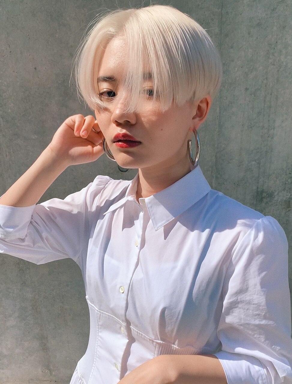ホワイトブロンドショート金髪ショートブロンドヘアモード